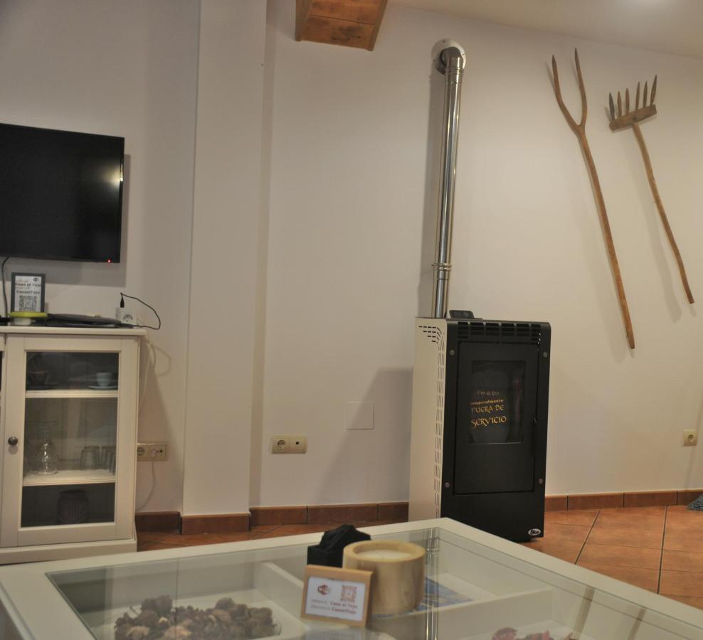 Vila Casa El Tejo San Cristobal de Valdueza Exteriér fotografie
